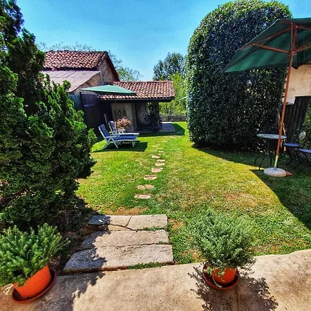 Casada Bed & Breakfast